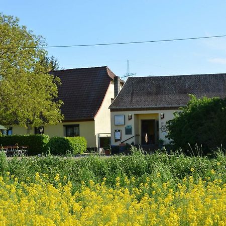 Hotel Gaststatte "Zum Fahrmann" Walternienburg Esterno foto